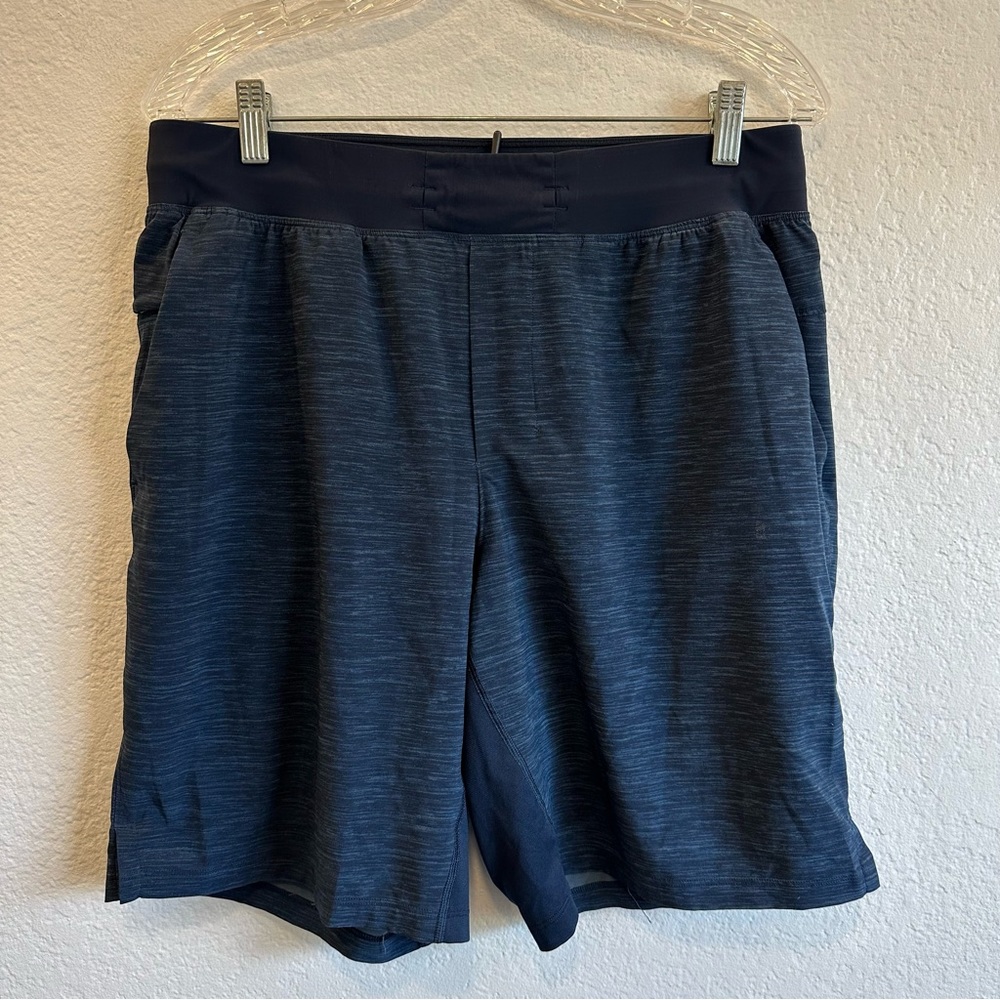 Lululemon men’s blue athletic shorts size Large